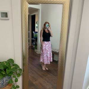 Size 12 red and white floral type skirt